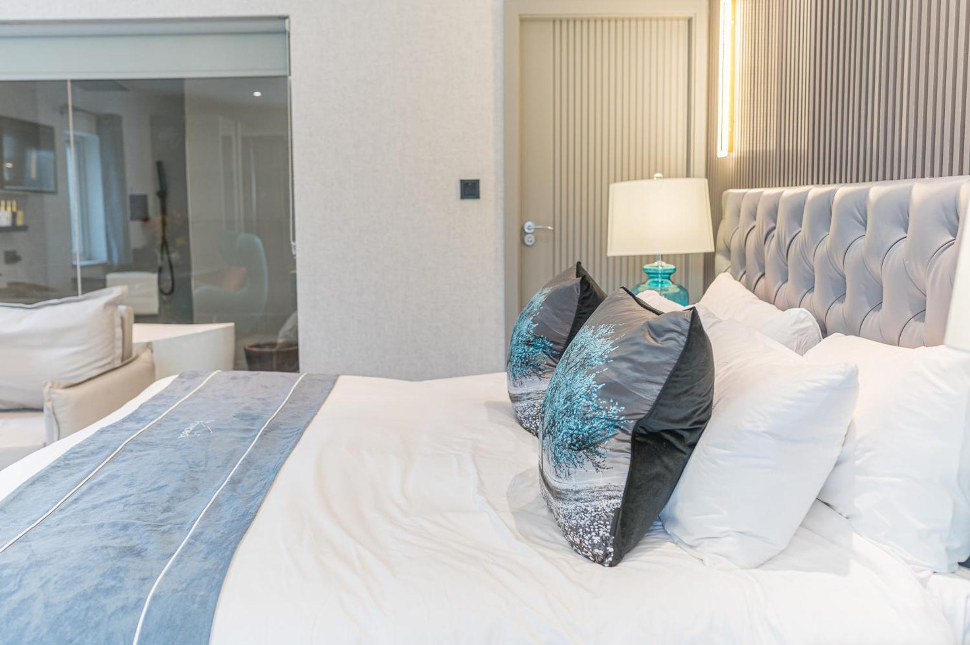 Ambleside Rooms & Suites - Stylish Stays With Breathtaking Views - Stay Longer, Save More Bagian luar foto