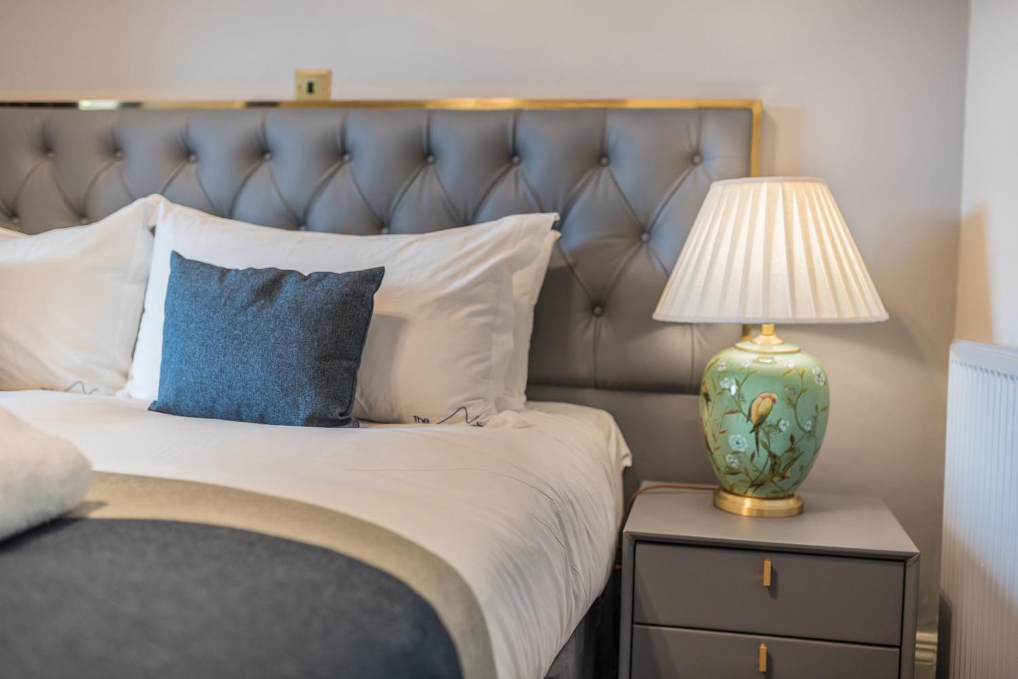 Ambleside Rooms & Suites - Stylish Stays With Breathtaking Views - Stay Longer, Save More Bagian luar foto