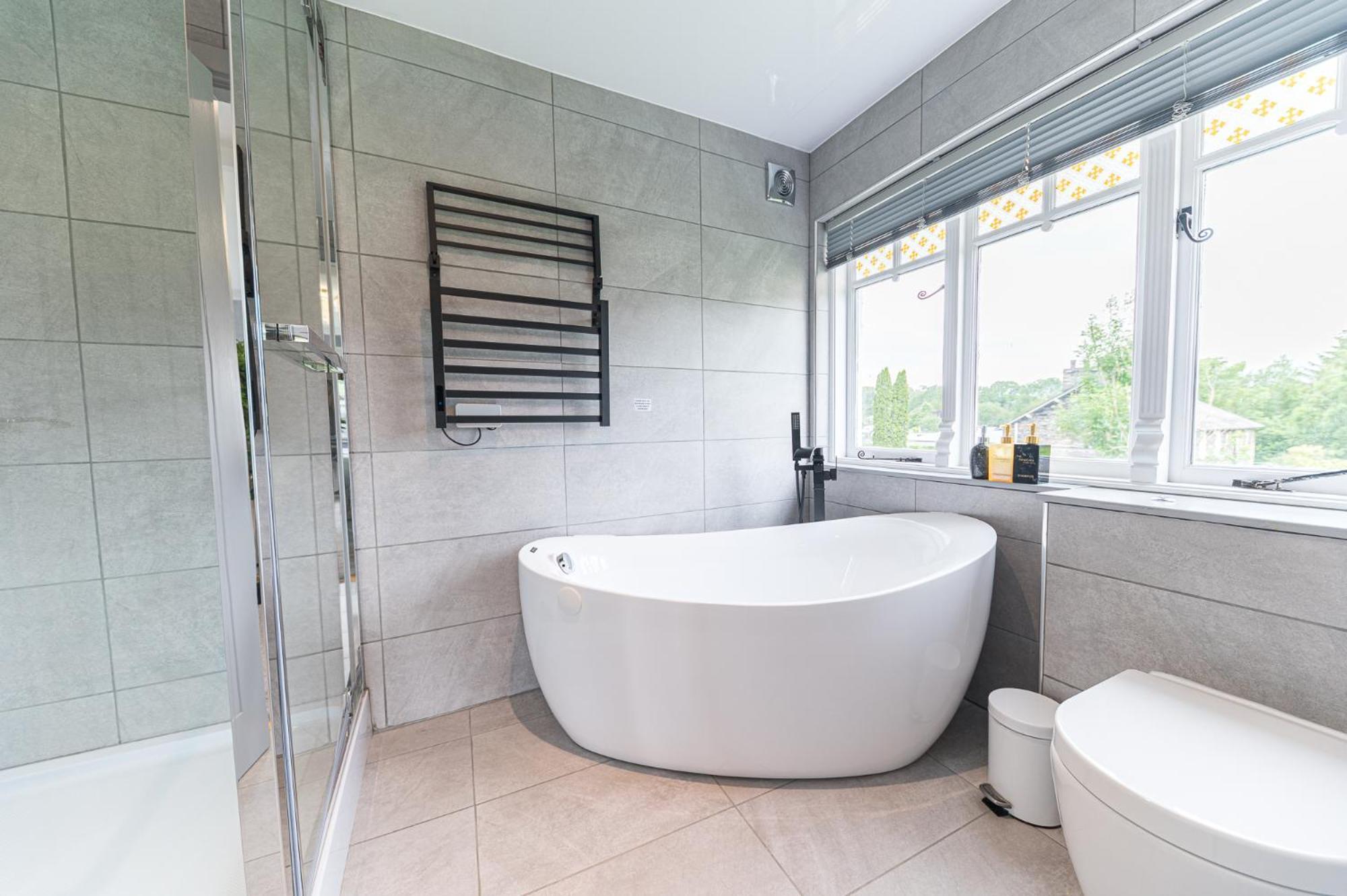 Ambleside Rooms & Suites - Stylish Stays With Breathtaking Views - Stay Longer, Save More Bagian luar foto